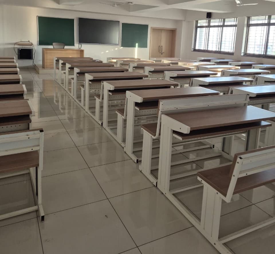 Ramdeobaba University Academic Building photo 19